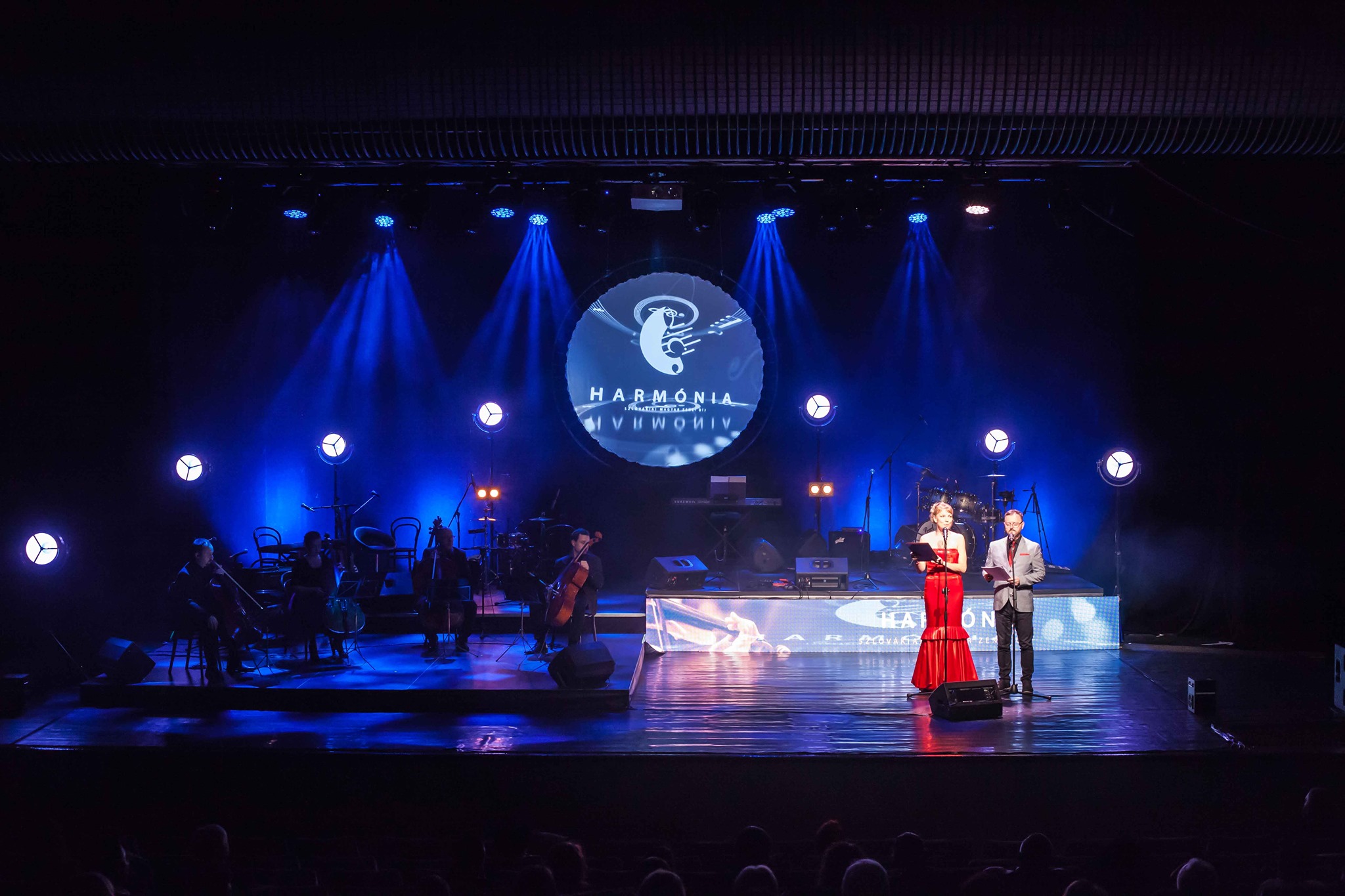 Svetelné LED steny a videotechnika na prenájom