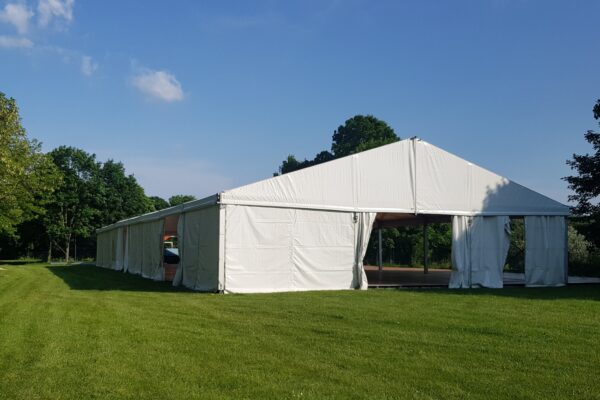 Veľkoplošné eventové stany